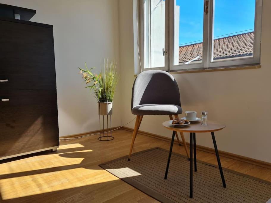 Prostorny Domov V Nejkrasnejsi Casti Chorvatska Apartment Vodice Ngoại thất bức ảnh